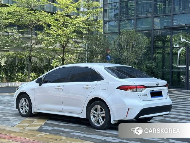 Toyota Levin 2021 Белый из Китая, фото 5