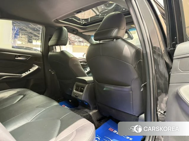 Toyota Avalon 2022 Черный из Китая, фото 5