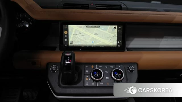 Land Rover Defender (L663) 2024 Белый из Кореи, фото 5