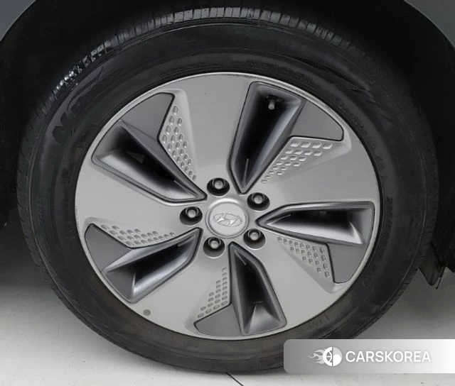 Hyundai Kona Electric 2019 Белый из Кореи, фото 5