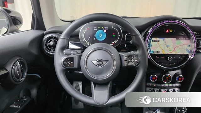 Mini Cooper 2021 Жемчужный цвет из Кореи, фото 5