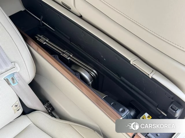 Lexus LM Second Generation 2024 Черный из Кореи, фото 5