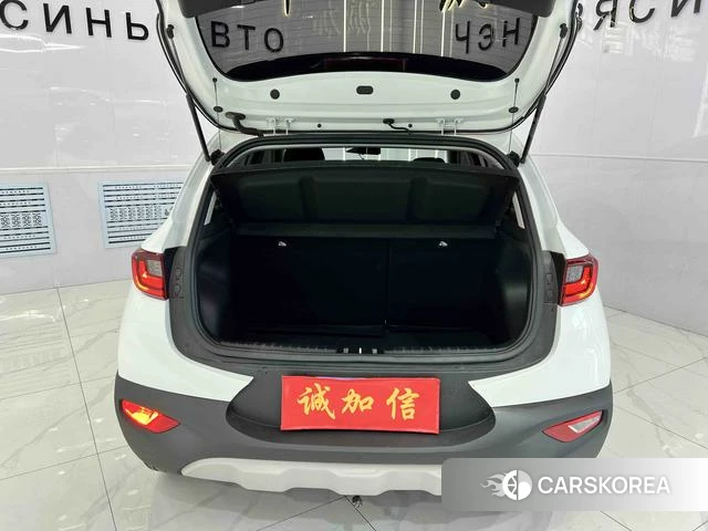Kia KX1 2023 Белый из Китая, фото 5