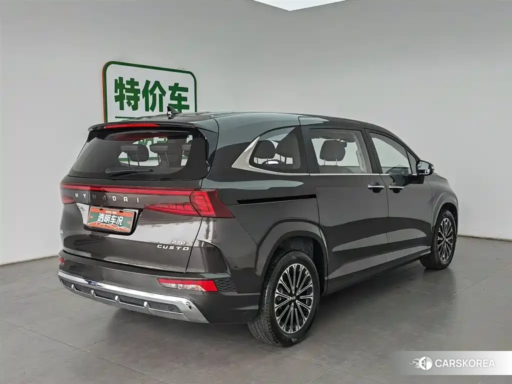 Hyundai Custo 2025 Champagne/brown из Китая, фото 6