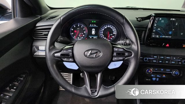 Hyundai Veloster (JS) 2019 Светло-серебряный цвет из Кореи, фото 5