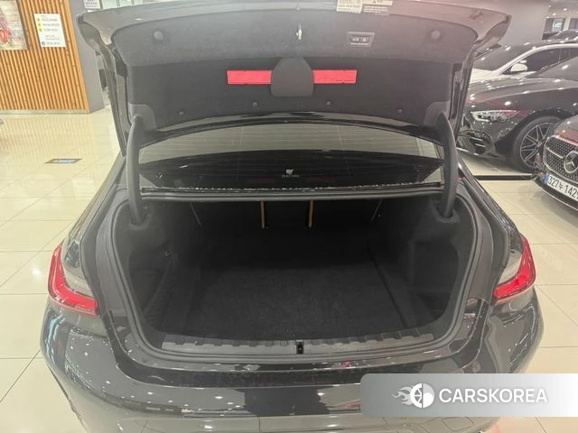 BMW 3 Series (G20) 2024 Черный из Кореи, фото 5