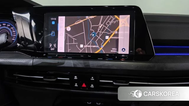 Volkswagen Golf 8th Generation 2022 Черный из Кореи, фото 5