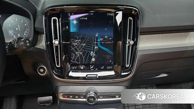 Volvo XC40 2021 Белый из Кореи, фото 5