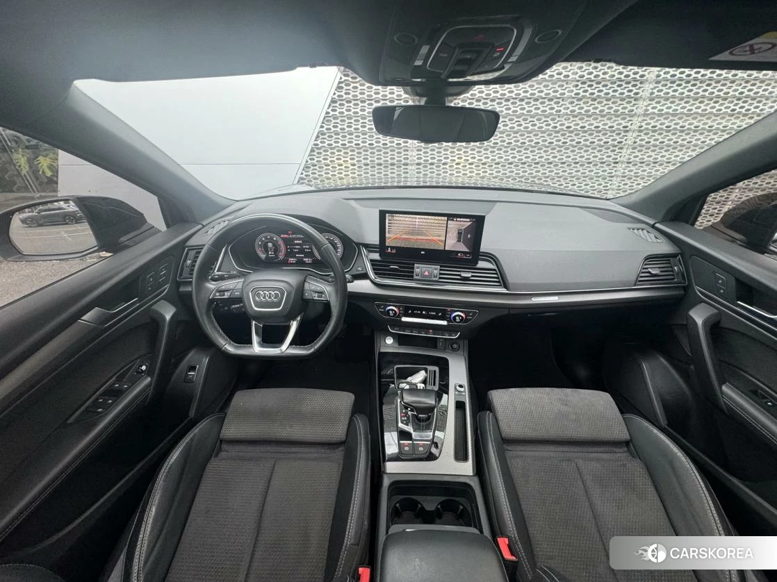 Audi Q5L 2020 Черный из Китая, фото 5
