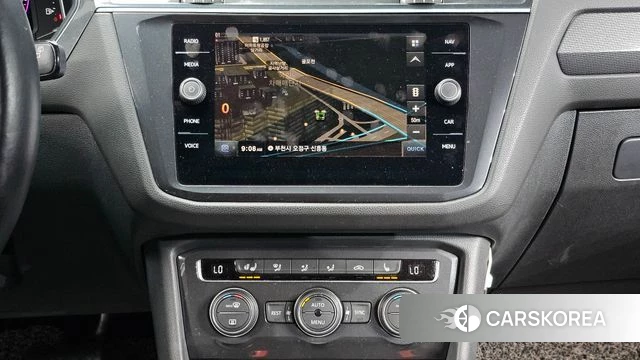 Volkswagen Tiguan Allspace 2020 Белый из Кореи, фото 5