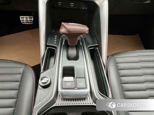 Kia Sportage 2023 Белый из Китая, фото 5