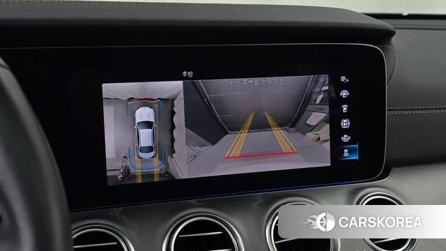 Mercedes-Benz E-Class W213 2022 Белый из Кореи, фото 5