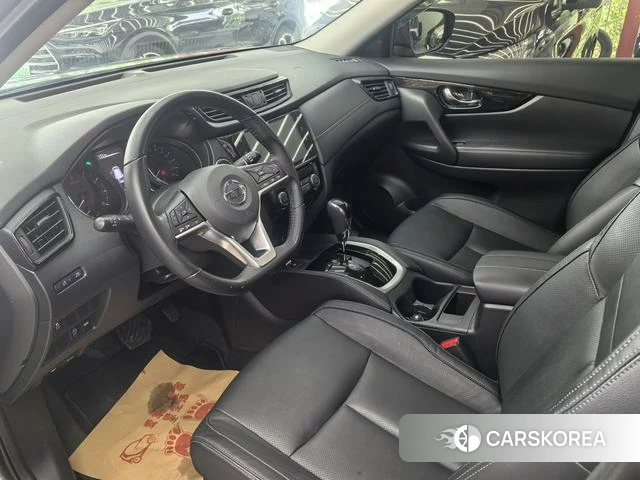 Nissan X-Trail 2021 Коричневый из Китая, фото 5