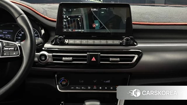 Kia Seltos 2021 Белый из Кореи, фото 5