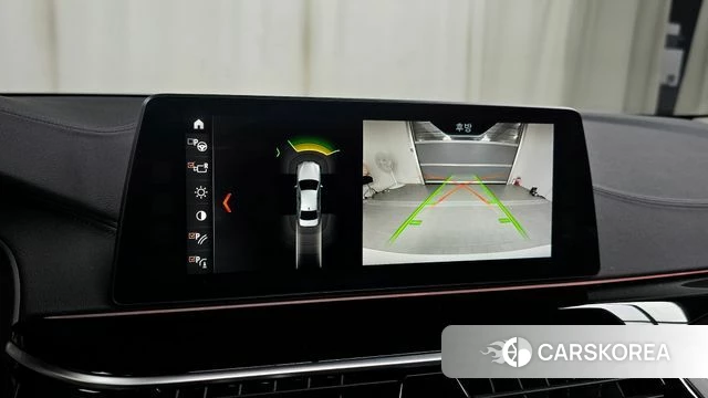 BMW 5 Series (G30) 2018 Белый из Кореи, фото 5