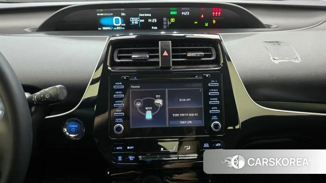 Toyota Prius 4th Generation 2021 Черный из Кореи, фото 5
