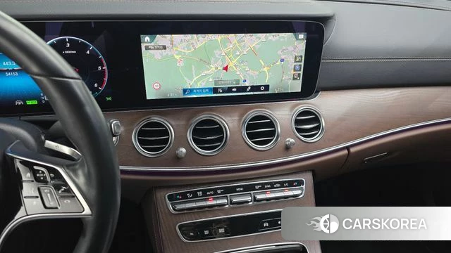 Mercedes-Benz E-Class W213 2023 Черный из Кореи, фото 5