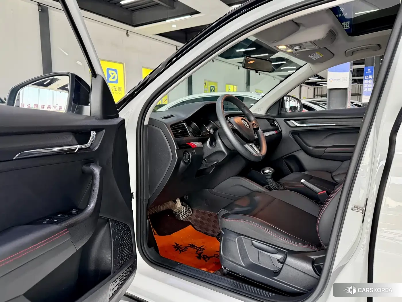 Skoda Kamiq 2023 Белый из Китая, фото 5