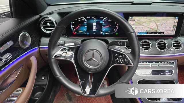 Mercedes-Benz E-Class W213 2023 Белый из Кореи, фото 5
