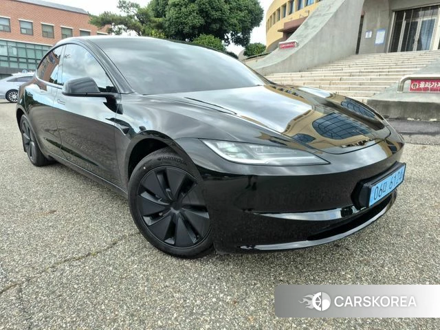 Tesla Model 3 2026 Черный из Кореи, фото 5