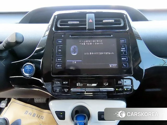 Toyota Prius 4th Generation 2018 Белый из Кореи, фото 5