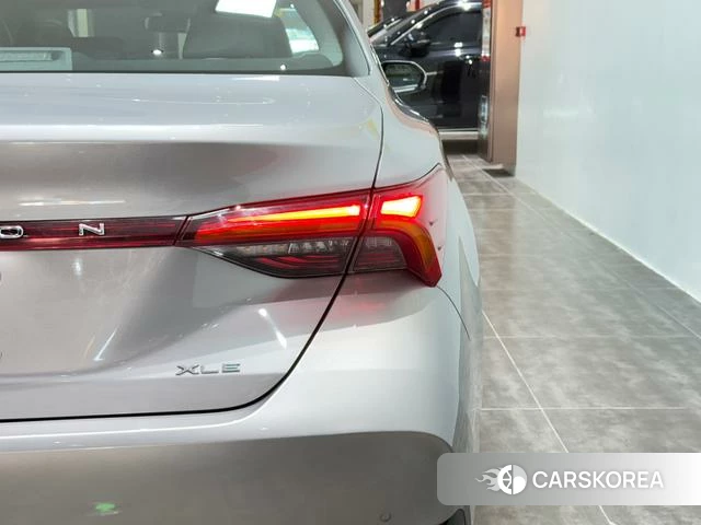 Toyota Avalon 2021 Серебристо-серый из Китая, фото 5