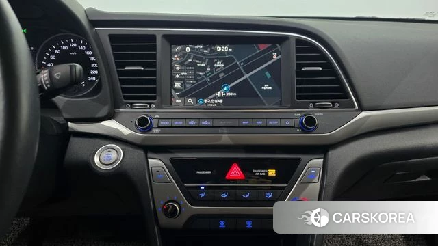 Hyundai Avante AD 2018 Белый из Кореи, фото 5