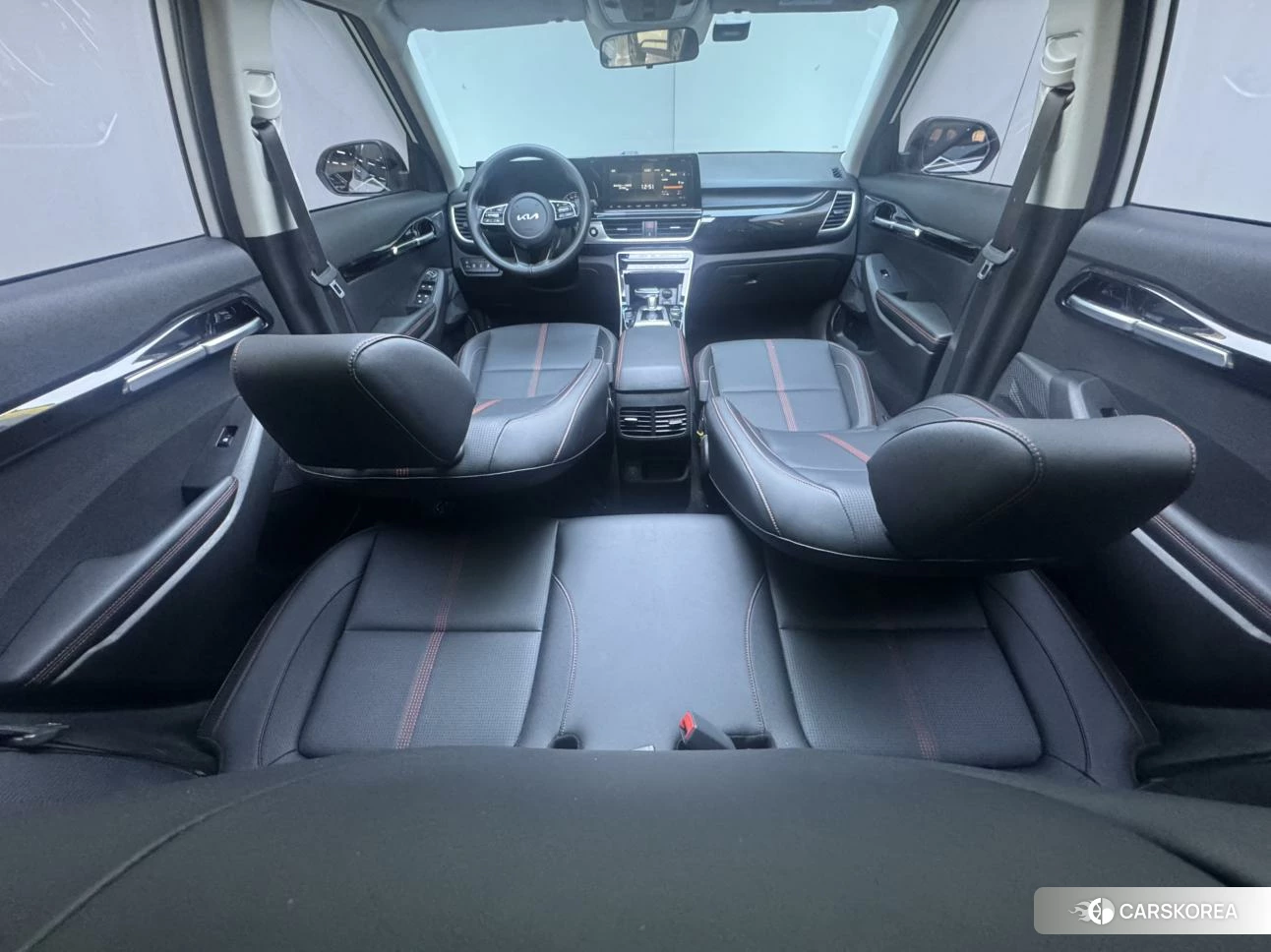 Kia KX3 2021 Белый из Китая, фото 5