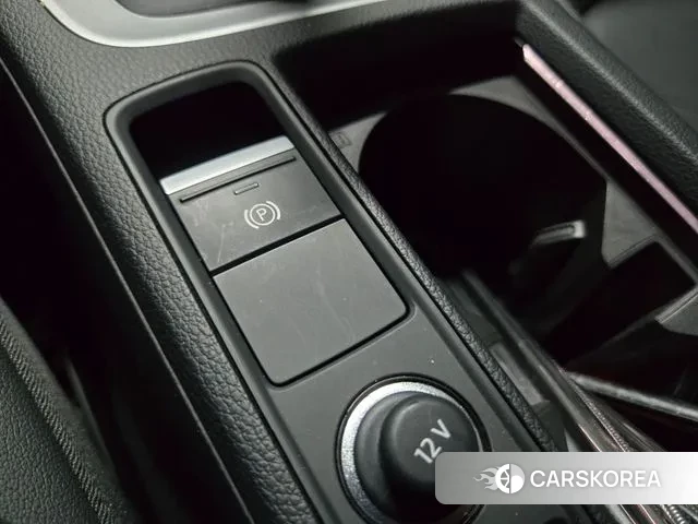 Audi Q3 (F3) 2025 Белый из Кореи, фото 5