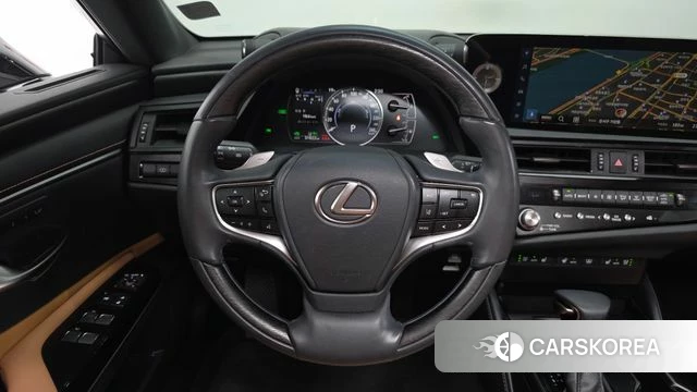Lexus ES300h 7th generation 2023 Песочный из Кореи, фото 5