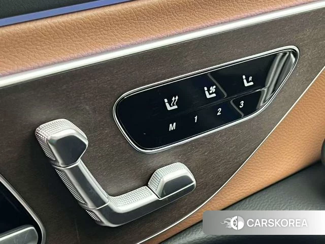 Mercedes-Benz E-Class 2026 Черный из Китая, фото 5