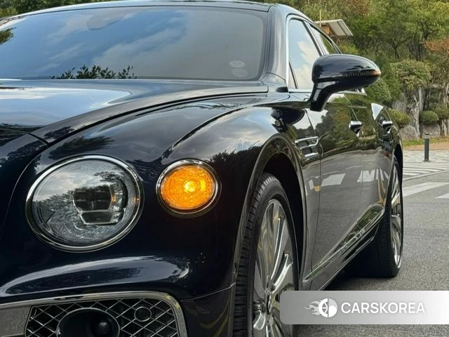 Bentley Flying Spur 3rd Generation 2021 Синий из Кореи, фото 5