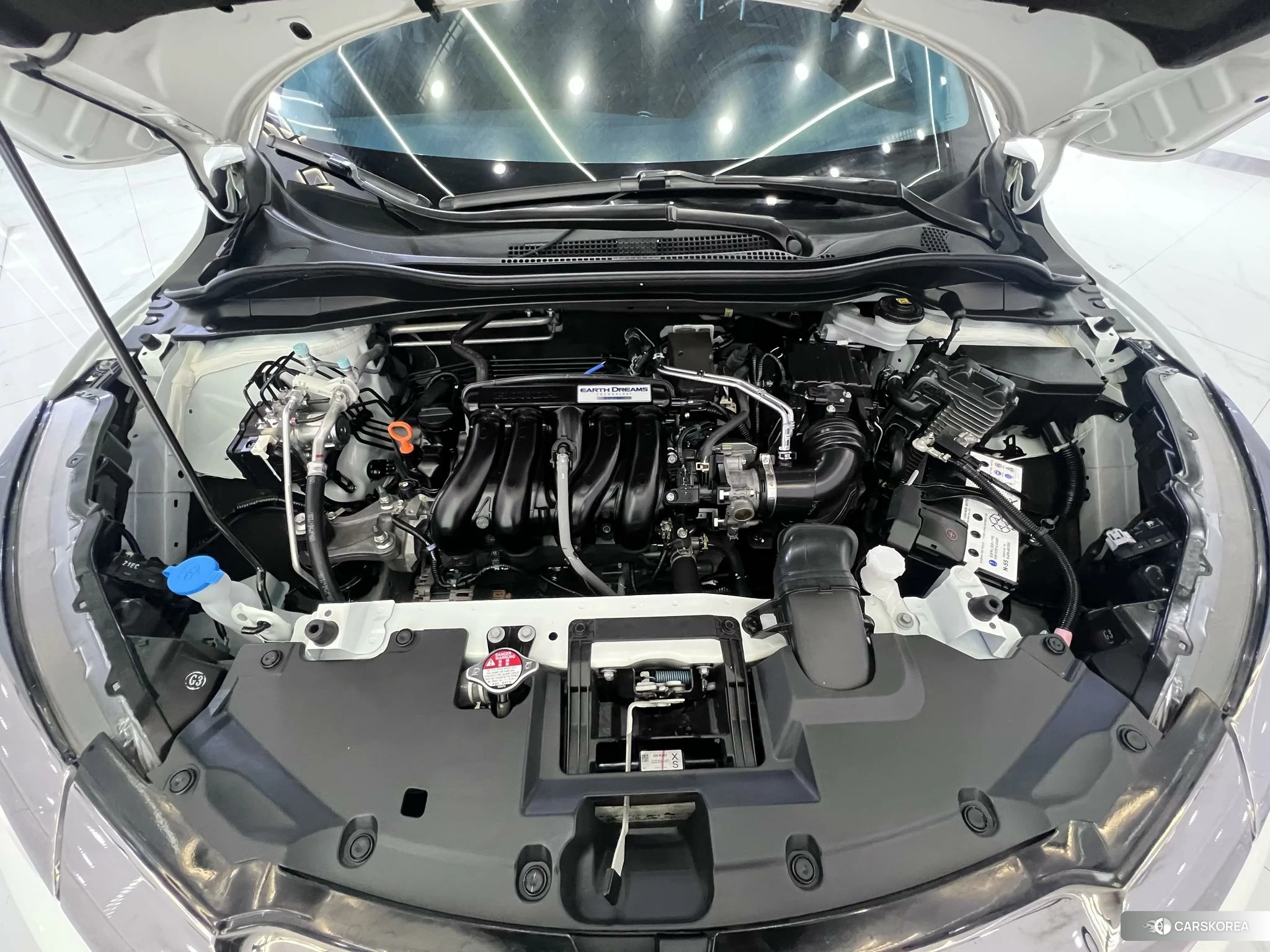 Honda Vezel 2021 Белый из Китая, фото 5