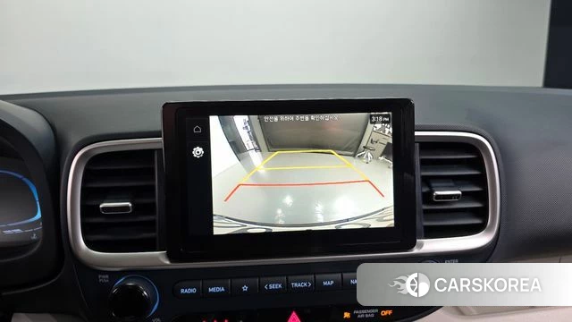 Hyundai Venue 2022 Белый из Кореи, фото 5