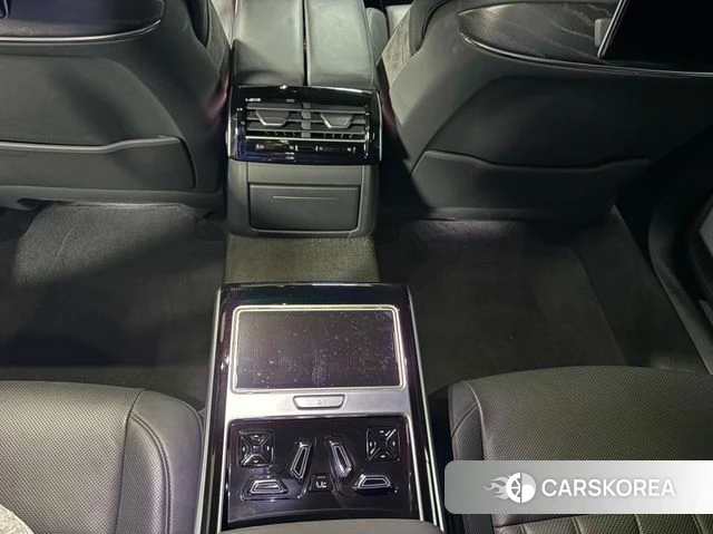 Audi A8 (D5) 2021 Черный из Кореи, фото 5