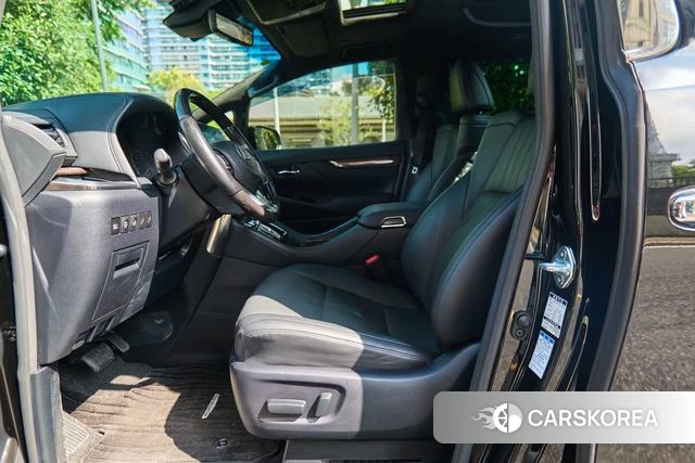Toyota Vellfire 2021 Черный из Китая, фото 5
