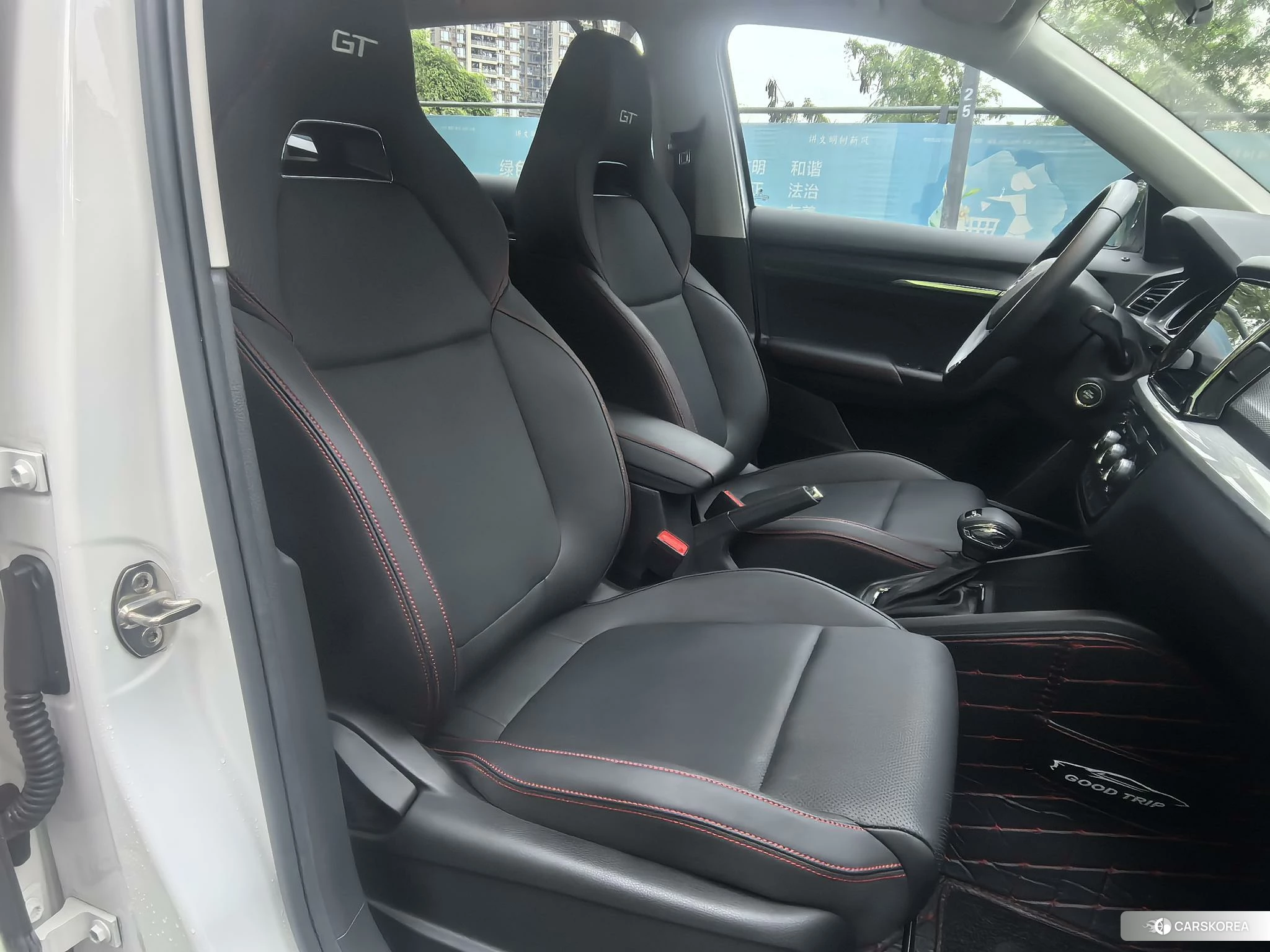 Skoda Kamiq 2022 Белый из Китая, фото 5