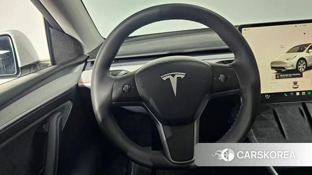 Tesla Model Y 2023 Белый из Кореи, фото 5
