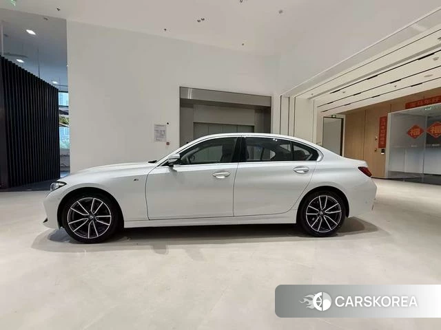 BMW 3 series 2025 Белый из Китая, фото 5