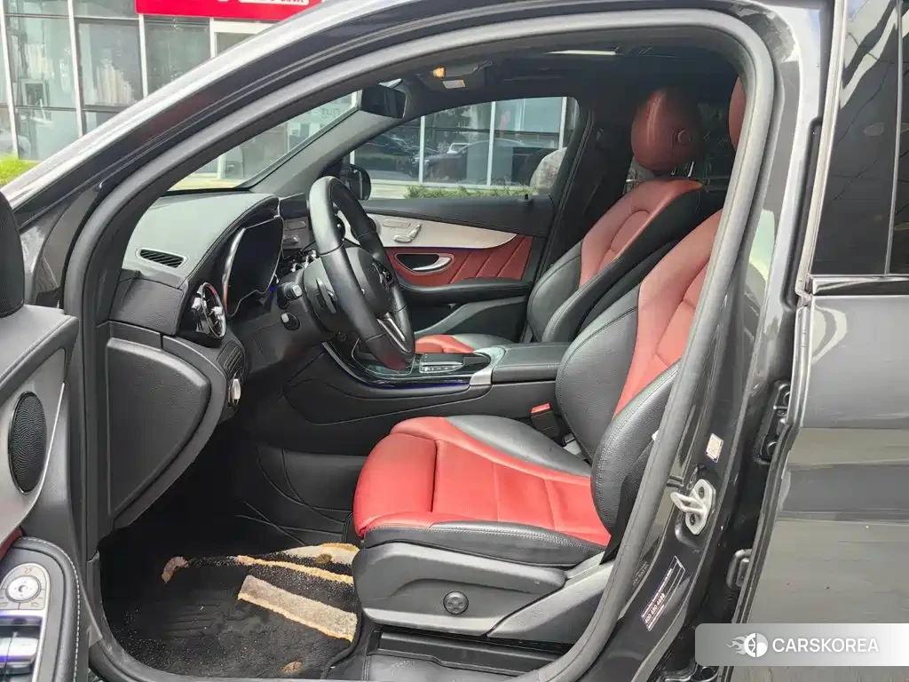 Mercedes-Benz GLC 2022 Silver/gray из Китая, фото 5