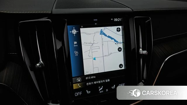 Volvo XC60 second Generation 2021 Белый из Кореи, фото 5