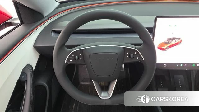 Tesla Model 3 2025 Красный из Кореи, фото 5