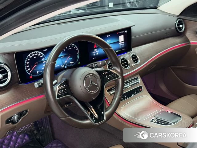 Mercedes-Benz E-Class 2022 Черный из Китая, фото 5