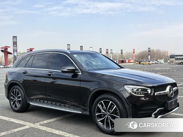 Mercedes-Benz GLC 2021 Черный из Китая, фото 5