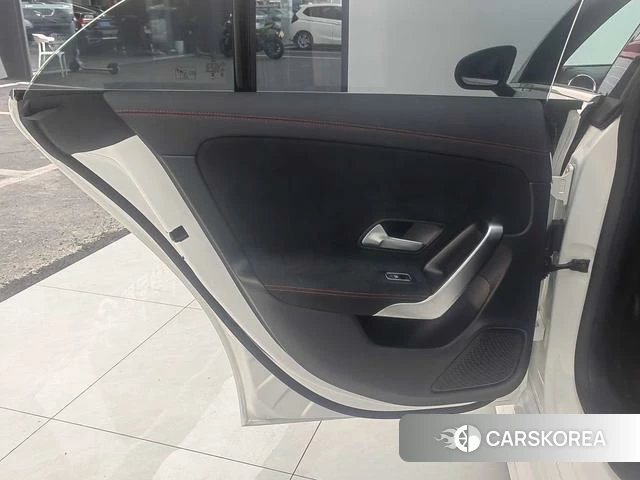 Mercedes-Benz CLA 2025 Белый из Китая, фото 5