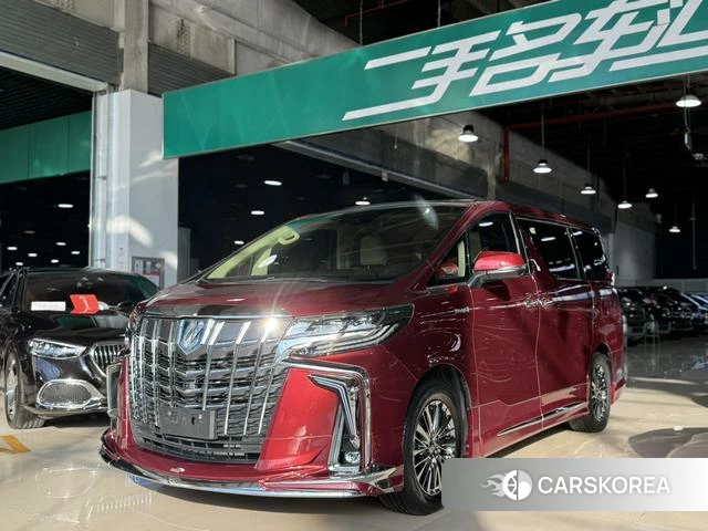 Toyota Alphard 2022 Красный из Китая, фото 5
