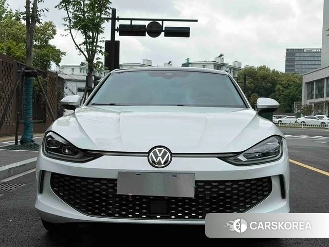 Volkswagen Lamando 2024 Белый из Китая, фото 5