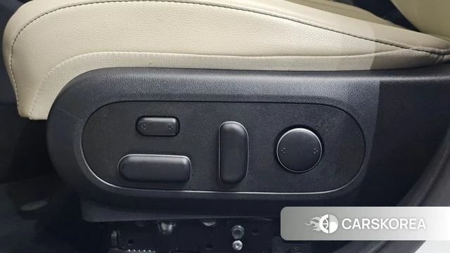 Hyundai Kona Hybrid (SX2) 2023 Белый из Кореи, фото 5