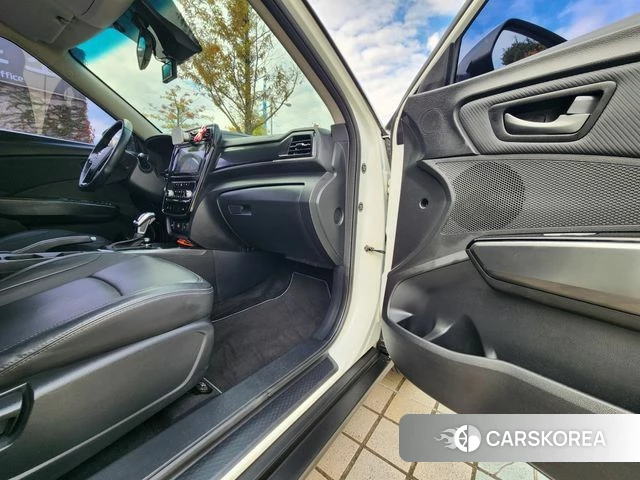 Ssangyong Berry New Tivoli 2021 Белый из Кореи, фото 5