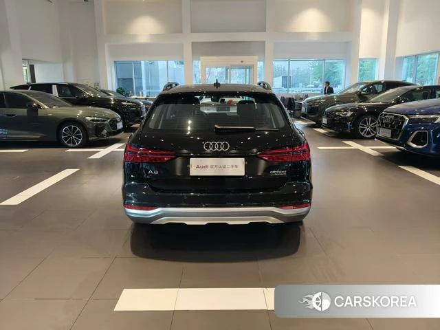 Audi A6 2025 Черный из Китая, фото 5